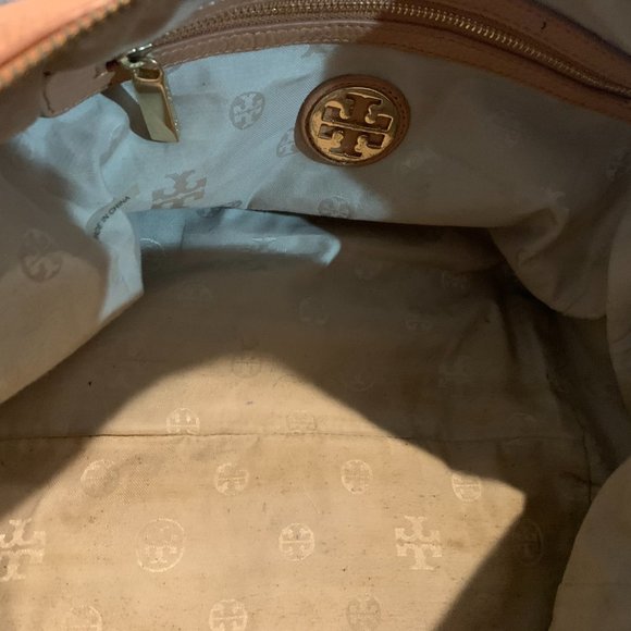 TORY BURCH AMANDA MIDDY CAMEL LOGO  HANDBAG - Picture 6 of 7